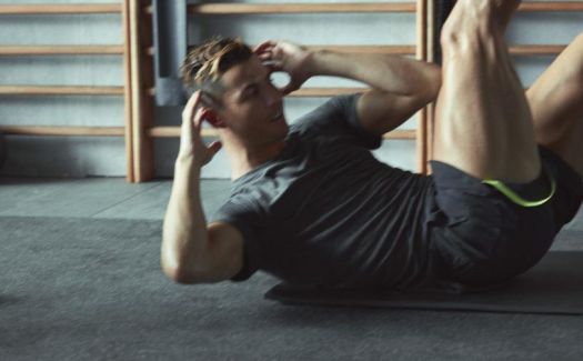 Vježbe Cristiana Ronalda za isklesane trbušnjake