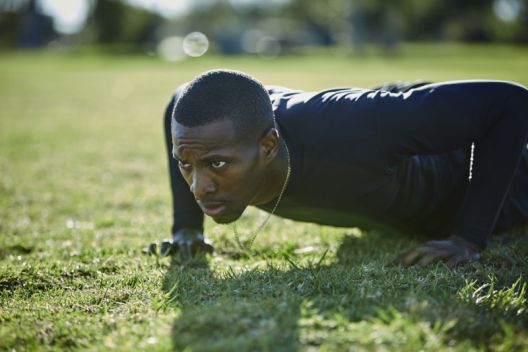 Najbolji pokreti za jačanje bez ikakve opreme