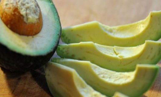 Šta jesti prije spavanja za najbolji rast mišića?