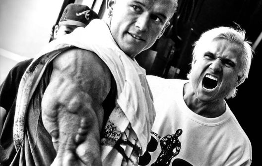 Ovo su najveće ruke ikada viđene u bodybuildingu Ovo su najveće ruke ikada viđene u bodybuildingu