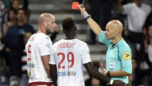 Loši momci: 10 najgore disciplinovanih fudbalera