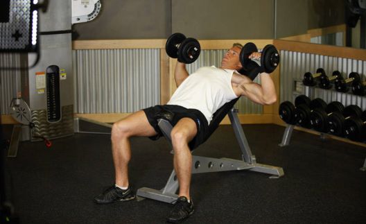 Pet varijacija vježbi za brutalna prsa