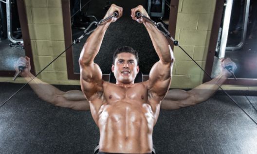 Pet varijacija vježbi za brutalna prsa