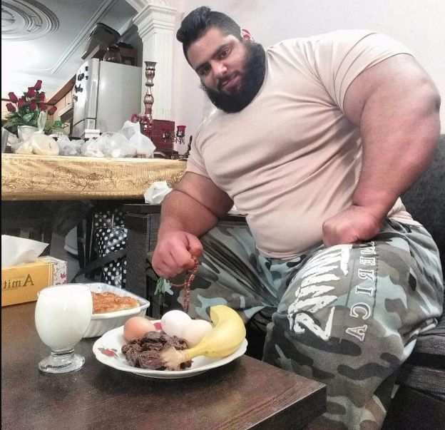Iranski Hulk: Kakve navike ishrane su ovog čovjeka učinile divom?