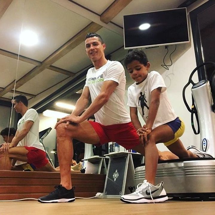 Želite tijelo Cristiana Ronalda, pogledajte njegovih 15 savjeta za fitnes i zdravlje Želite tijelo Cristiana Ronalda, pogledajte njegovih 15 savjeta za fitnes i zdravlje