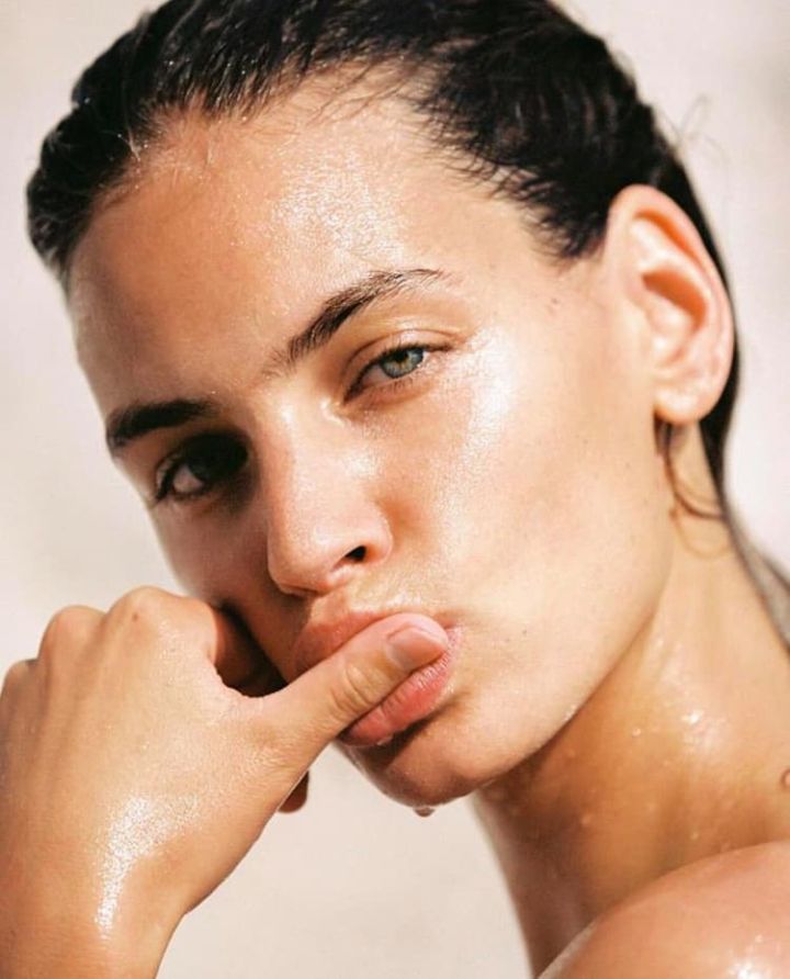 Prestanite s ovim navikama ako imate masnu kožu