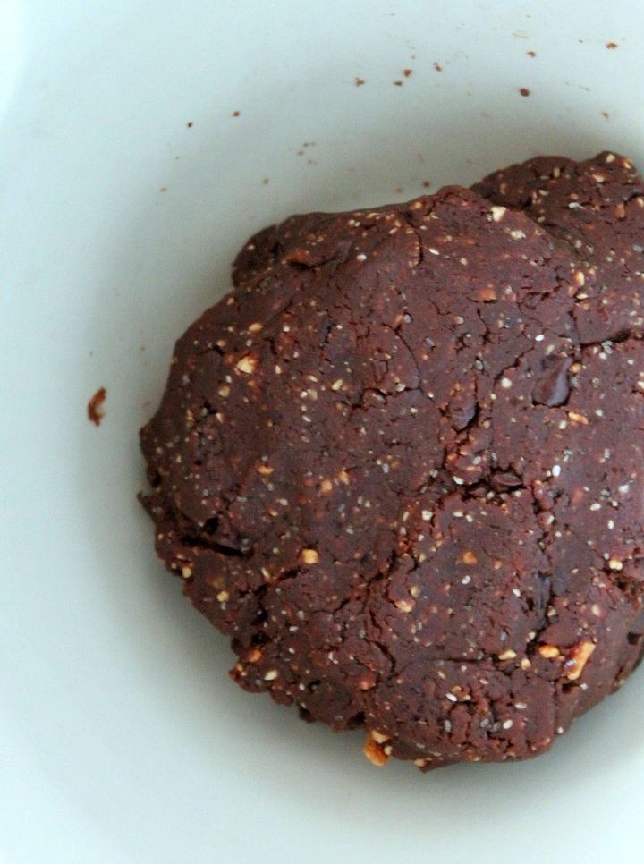 Kako napraviti zdrave energetske kuglice od čokolade bez pečenja?