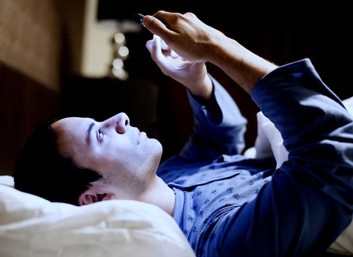 Kako vam vaš telefon uništava zdravlje? Kako vam vaš telefon uništava zdravlje?