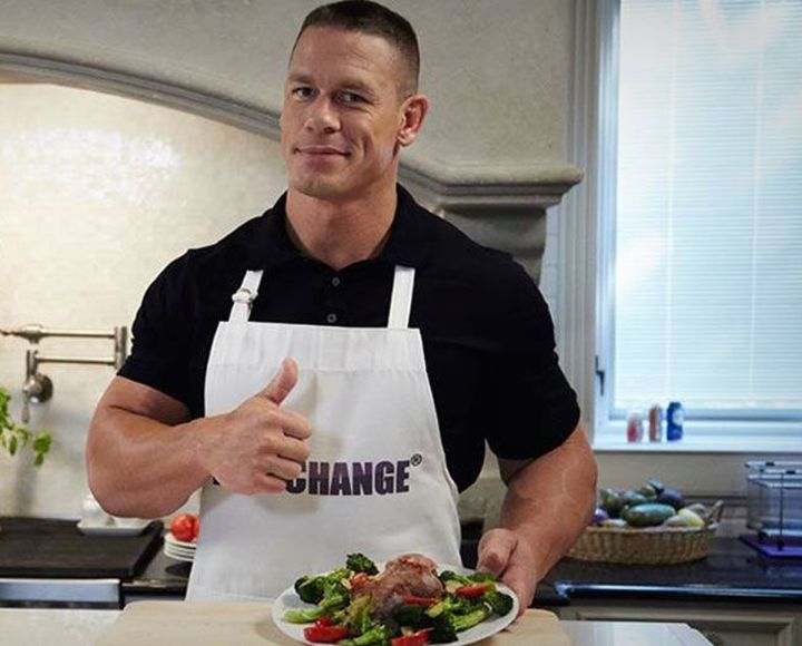 John Cena i njegova kombinacija treninga s ishranom John Cena i njegova kombinacija treninga s ishranom