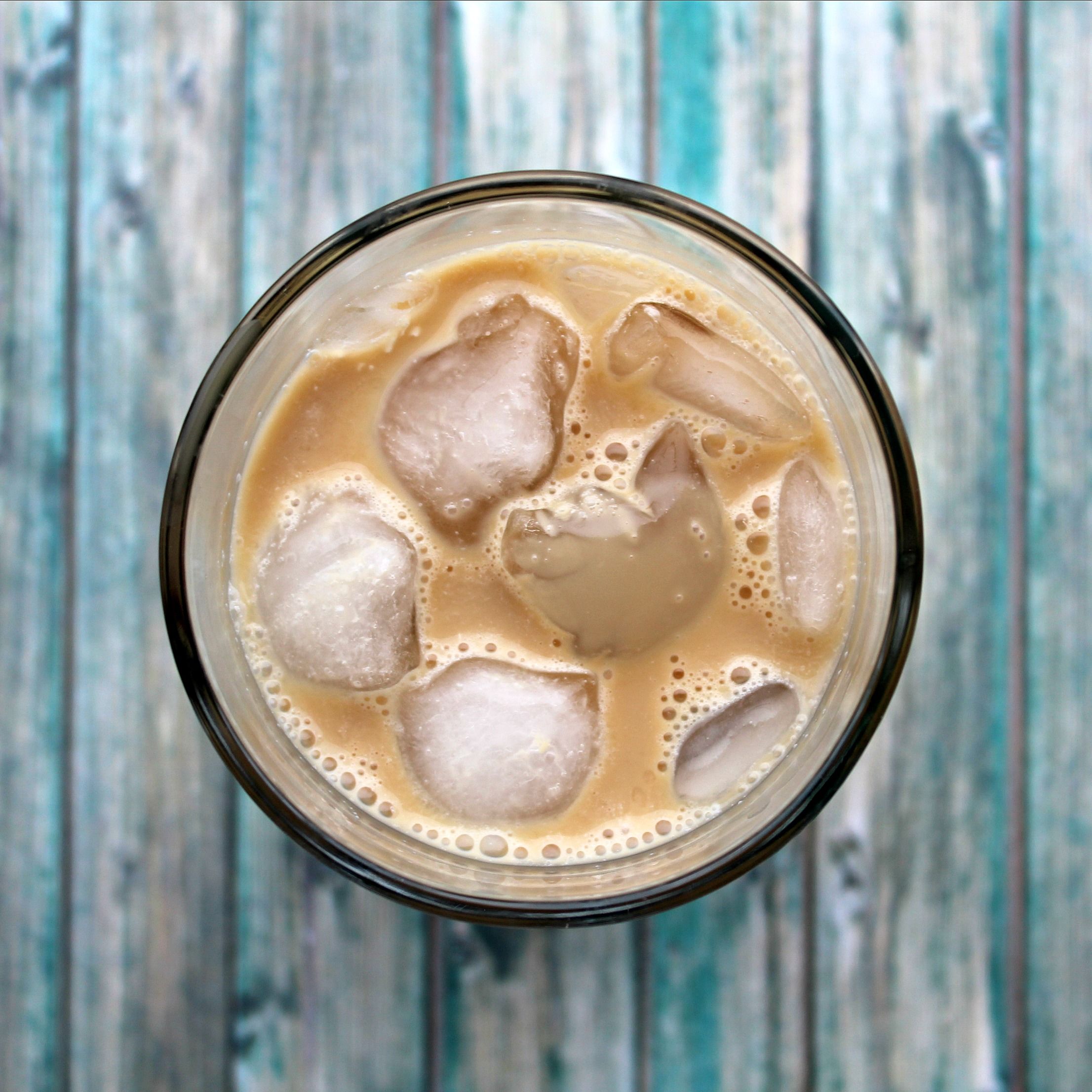 Spremite zdravu i ukusnu ledenu kafu kod kuće