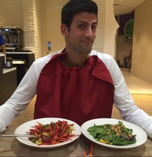 Dijeta poznatih tenisera: Kako se hrane Federer, Nadal, Đoković? Dijeta poznatih tenisera: Kako se hrane Federer, Nadal, Đoković?