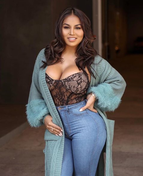 Dolly Castro prava je fitness inspiracija Dolly Castro prava je fitness inspiracija
