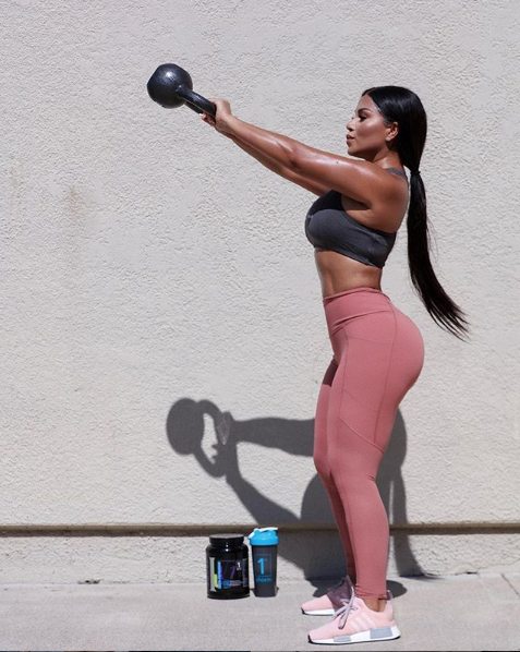 Dolly Castro prava je fitness inspiracija Dolly Castro prava je fitness inspiracija