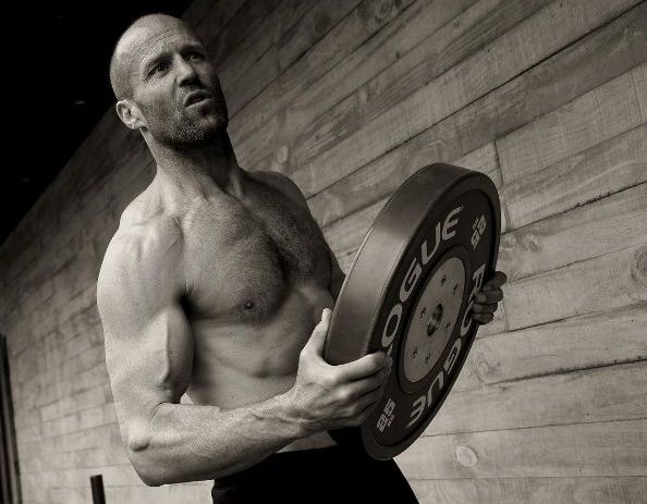 CrossFit i slavni: Pet najpoznatijih celebrityja koji vježbaju na sve popularniji način CrossFit i slavni: Pet najpoznatijih celebrityja koji vježbaju na sve popularniji način