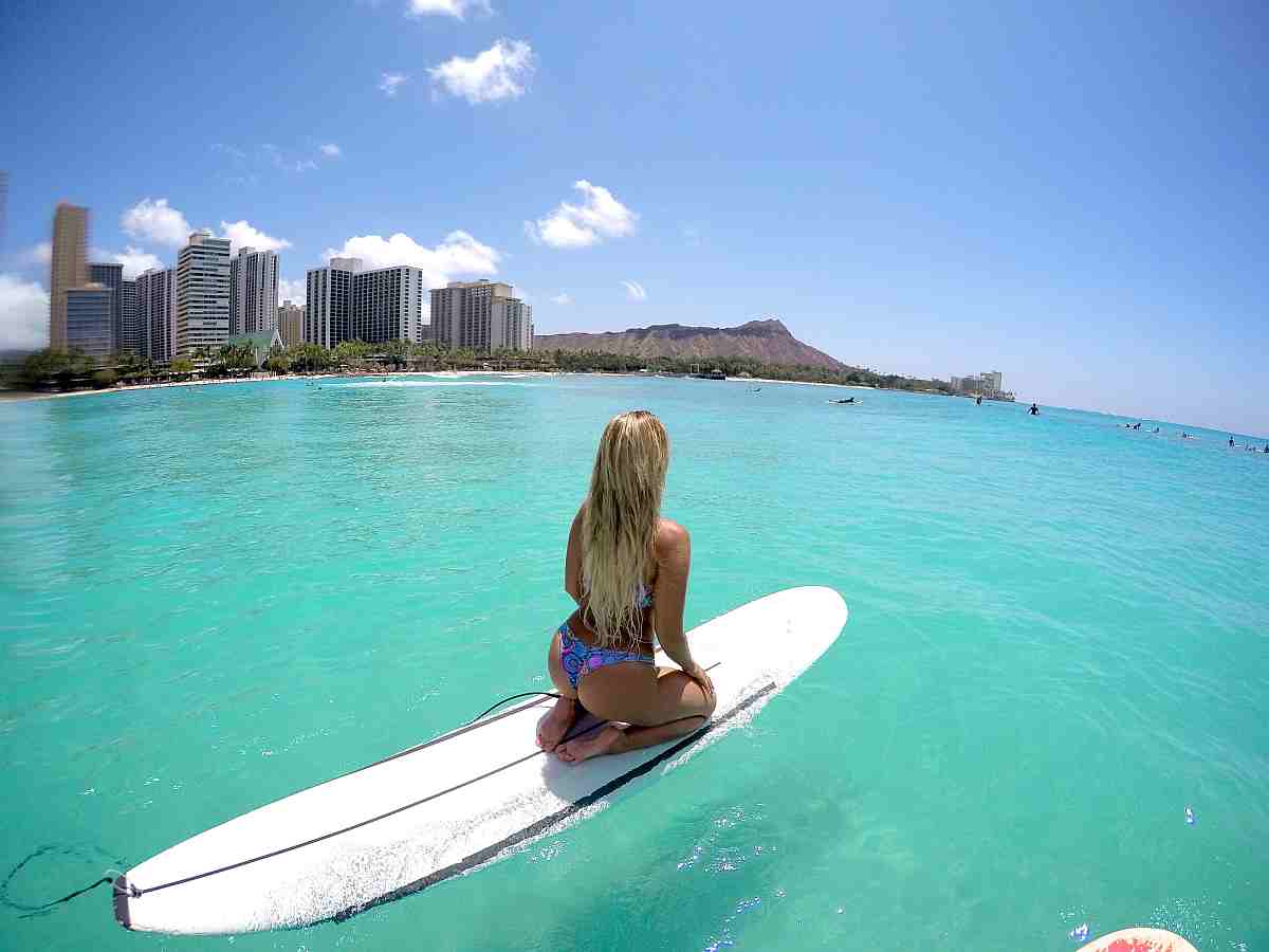 Ljubav i samopouzdanje: Nevjerovatna Karina će vas natjerati da zavolite svoje tijelo u bikiniju