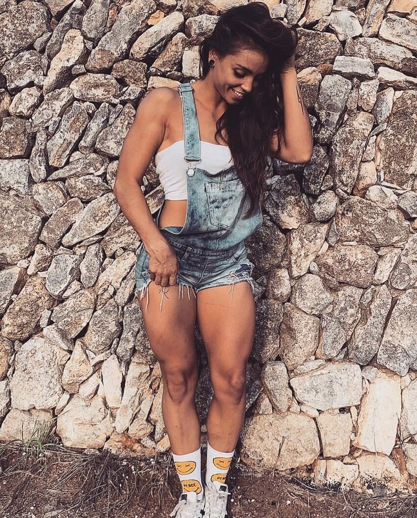 Zaljubljenica u Crossfit i bikini takmičenja: Beaa pravi haos svojim fotkama