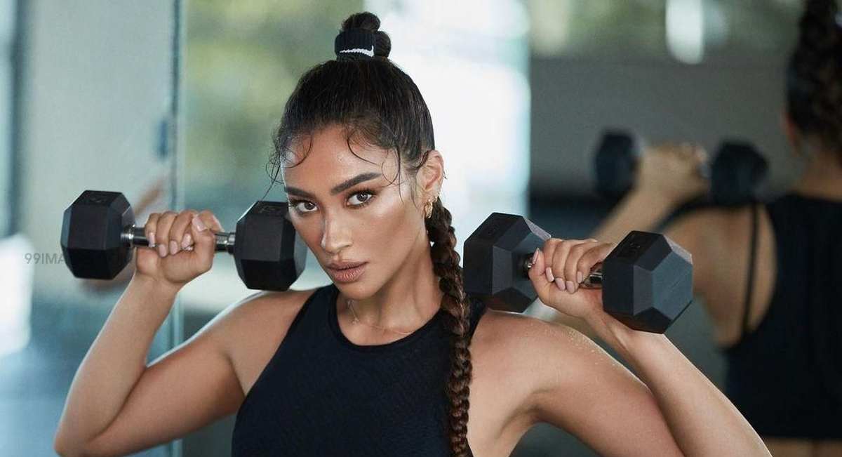 Slike njenog napretka govore više od riječi: Zanosna glumica prati prilično jednostavnu dijetu