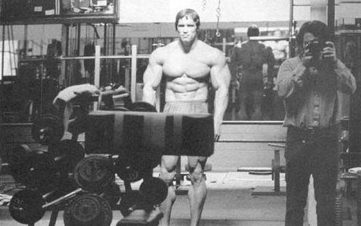 10 razloga zašto je Arnold "kralj" mačo muškaraca