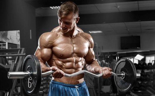 5 odgovora zašto ne možete razviti velike bicepse