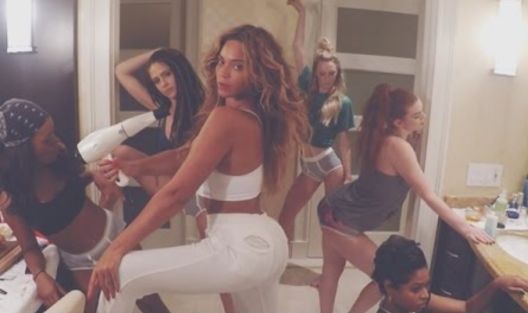 TOP 10 pjesama koje trebate slušati dok trenirate