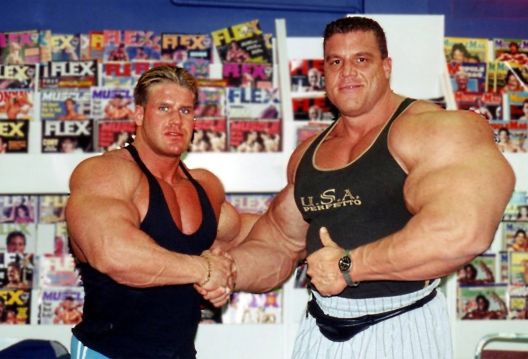 Divovi pored kojih ruke Phil Heatha izgledaju male