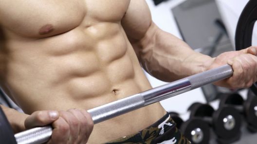 6 najgorih stvari koje se rade za jačanje bicepsa