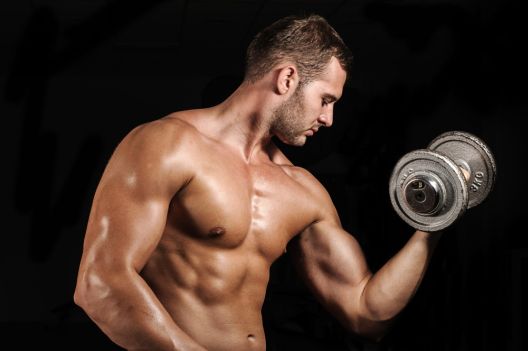 Naučite kako graditi mišiće u 4 koraka