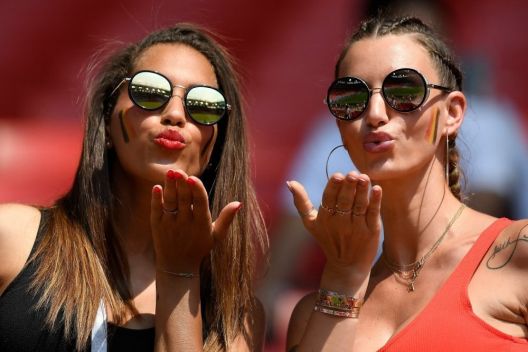 Zašto su FIFA-i smetale ljepotice na tribinama?