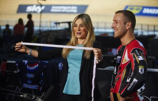 Quadzilla: Biciklista sa nestvarno velikim nogama